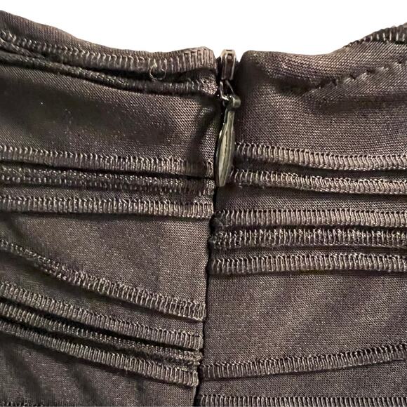 Frank Lyman Design Peplum Sheath Dress Size 10 Black Textured Striped Classic - Picture 9 of 14